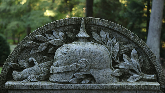 Hauptfriedhof Saarbrucken Ernst Mendel 2