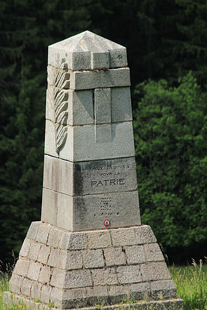 Gaschney: monument to Chasseurs Alpins of Nice  Reichackerkopf close up
