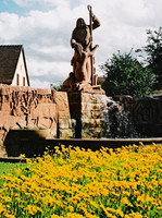 Bennwihr woman and girl, flowers_1