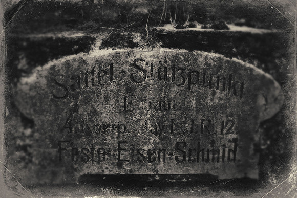 Sattel