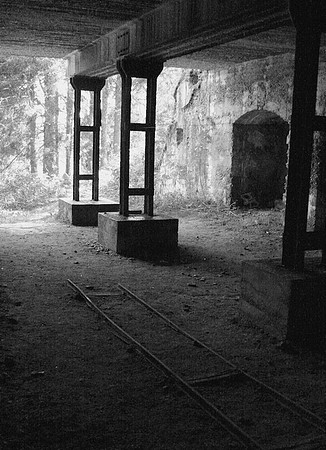 Aerial cableway shelter