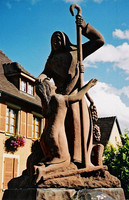 Bennwihr woman and girl