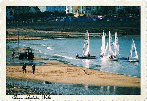 07 Landing the yachts "postcard"